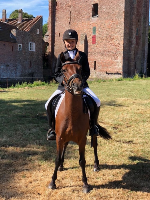 overschrijving Hoes landheer Kinderpony's te koop | Boerderij de Ettingen